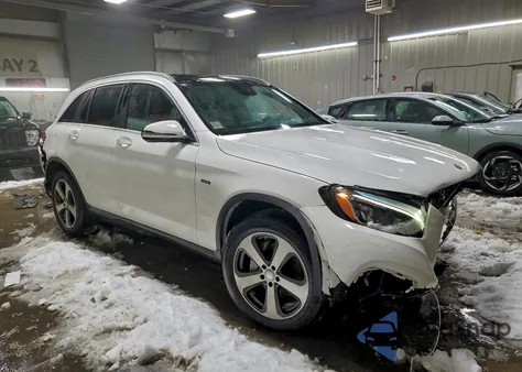 2016 Mercedes-Benz Glc 300 4Matic from USA, damaged, VIN WDC0G4KB4GF046398